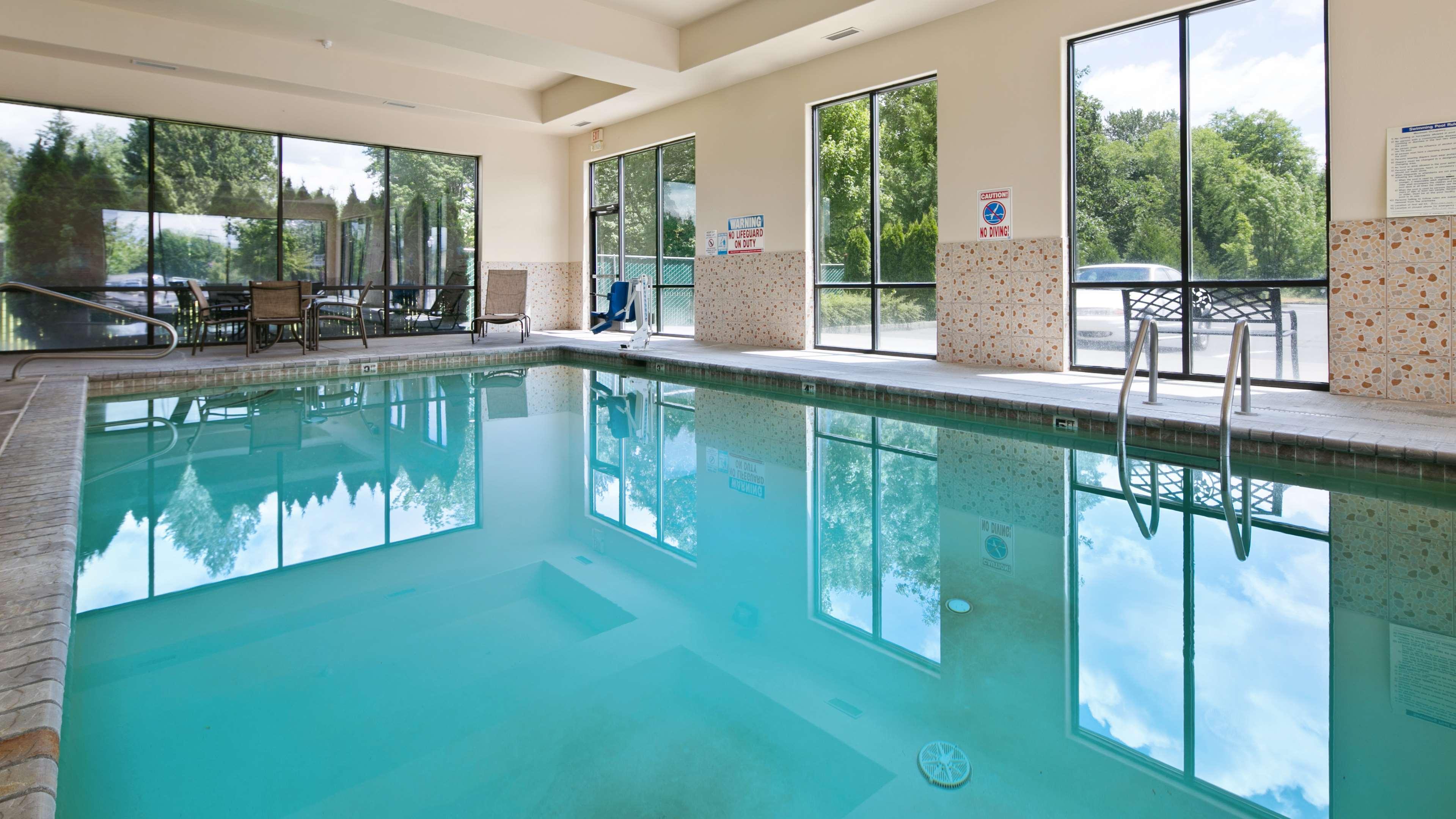 Best Western Plus Battleground Inn & Suites Battle Ground Buitenkant foto