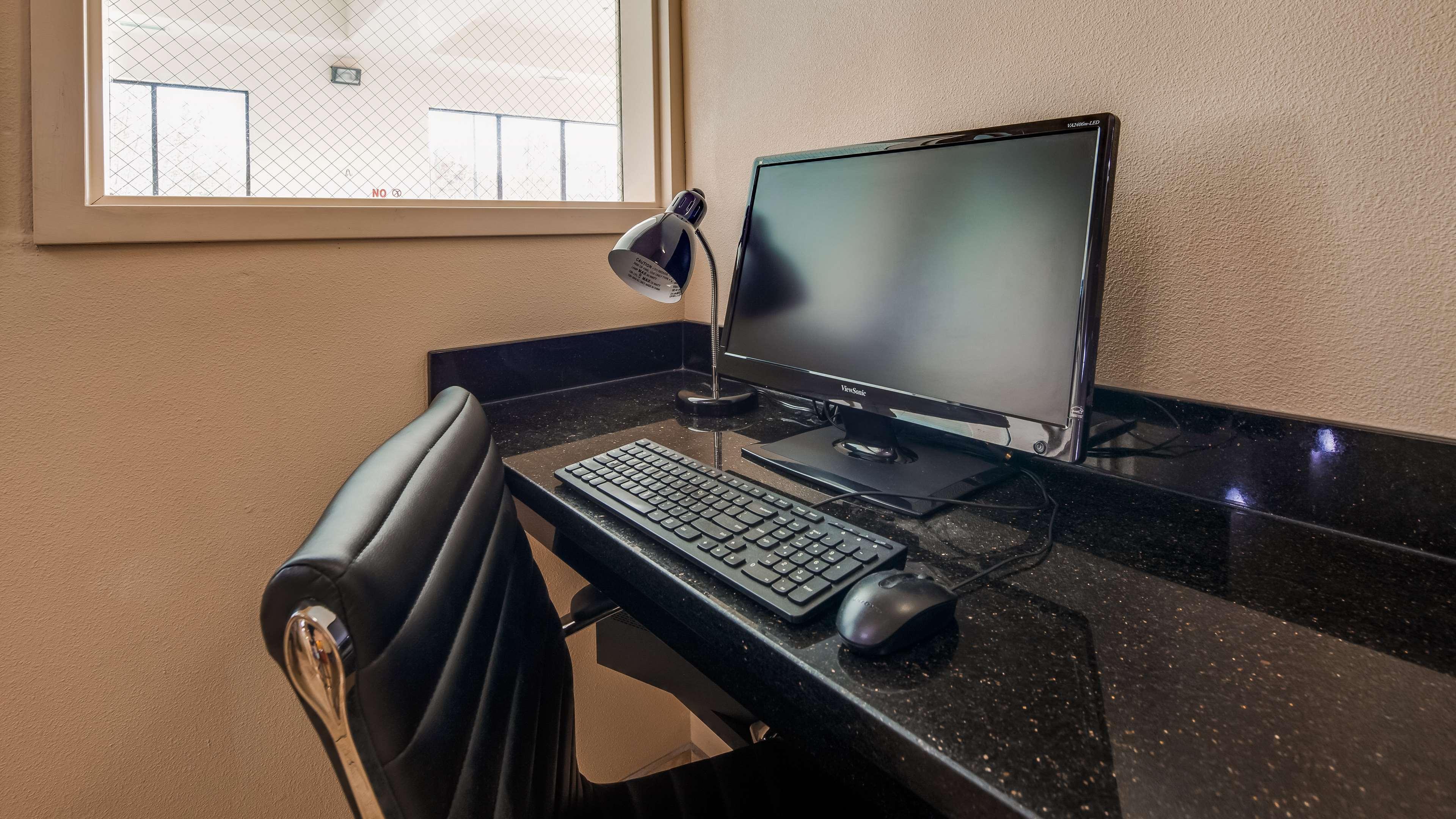 Best Western Plus Battleground Inn & Suites Battle Ground Buitenkant foto