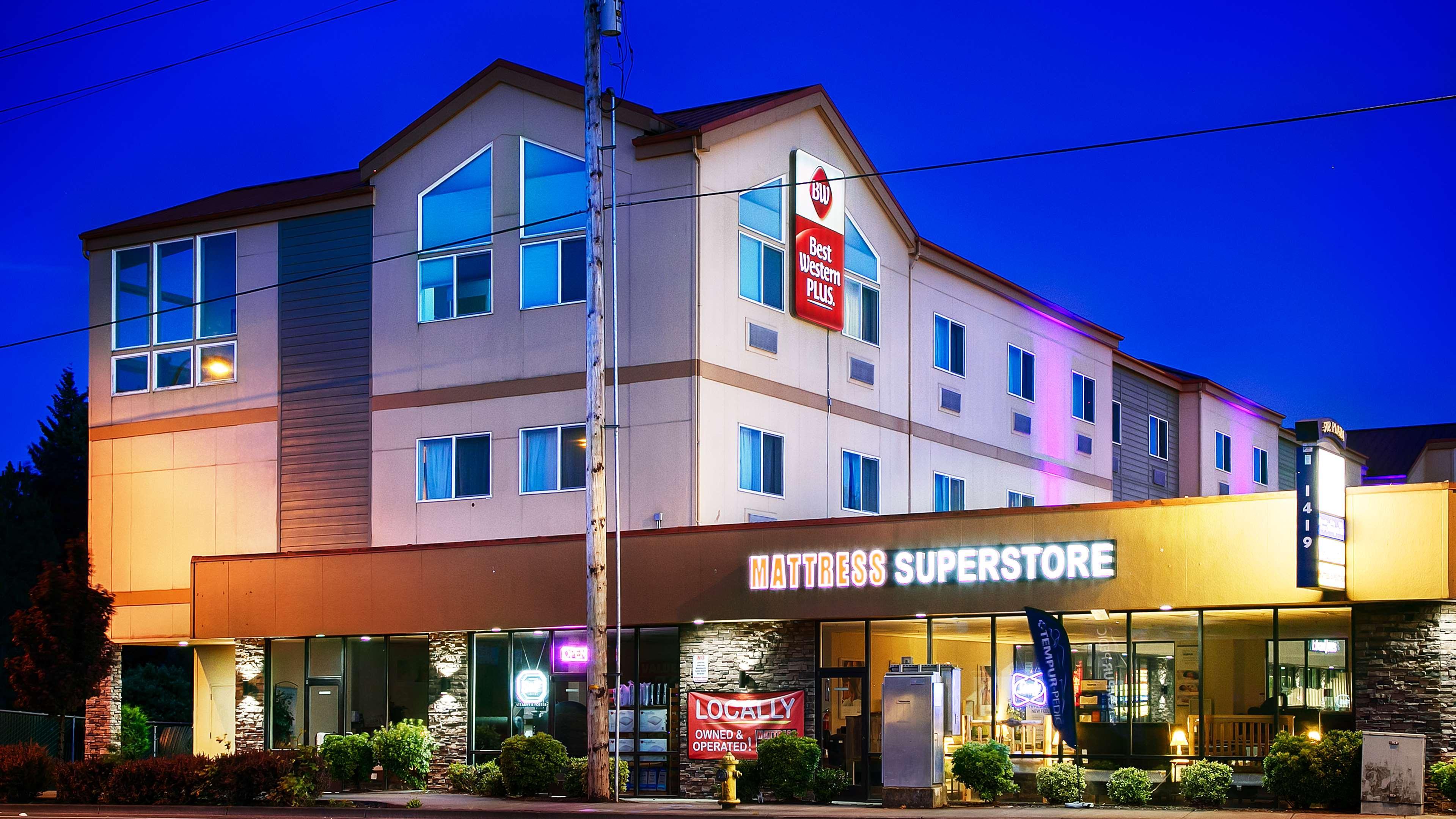Best Western Plus Battleground Inn & Suites Battle Ground Buitenkant foto