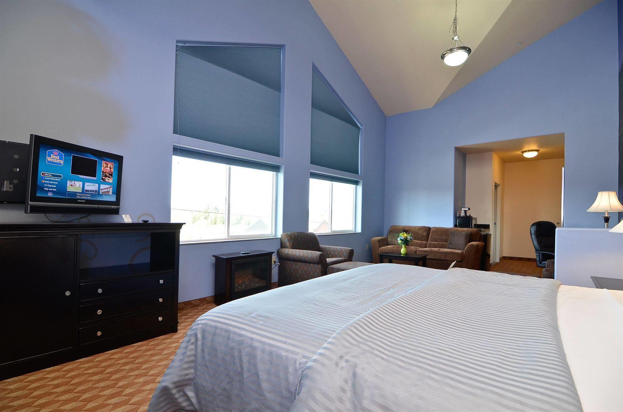 Best Western Plus Battleground Inn & Suites Battle Ground Buitenkant foto