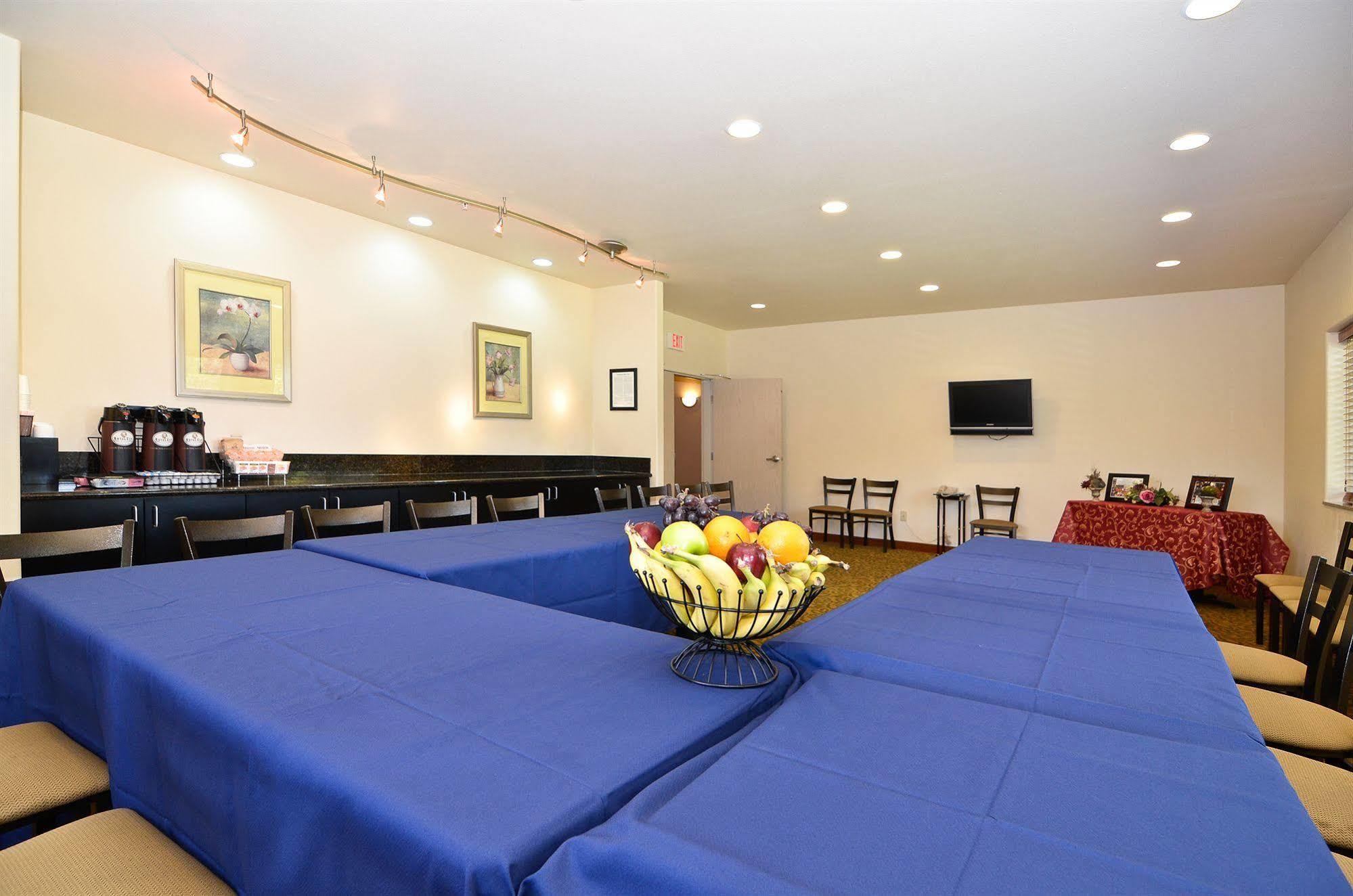 Best Western Plus Battleground Inn & Suites Battle Ground Buitenkant foto
